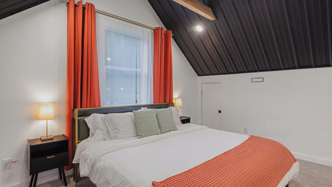 Photo of Bedroom in Waynesville