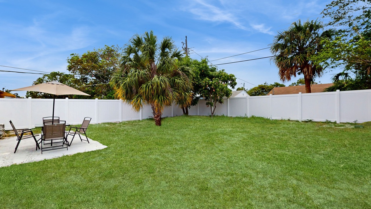 Photo of Outdoor in Riviera Beach