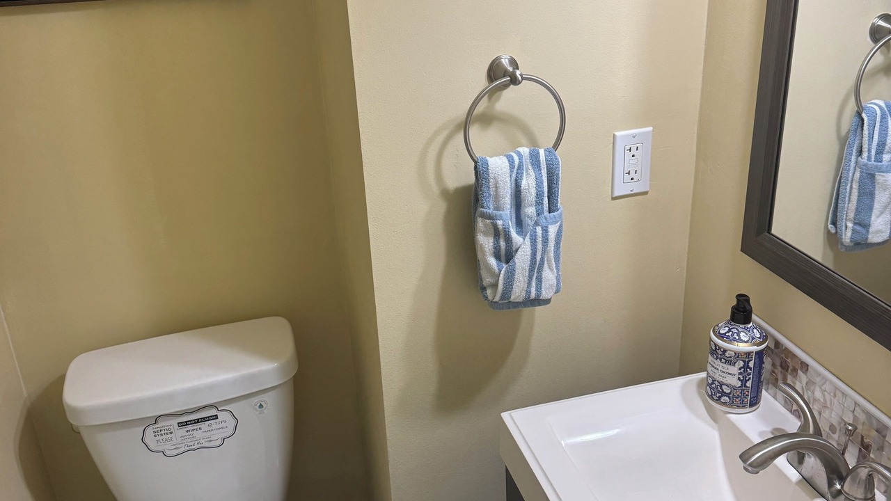 Photo of Bathroom in Argonaut Isle
