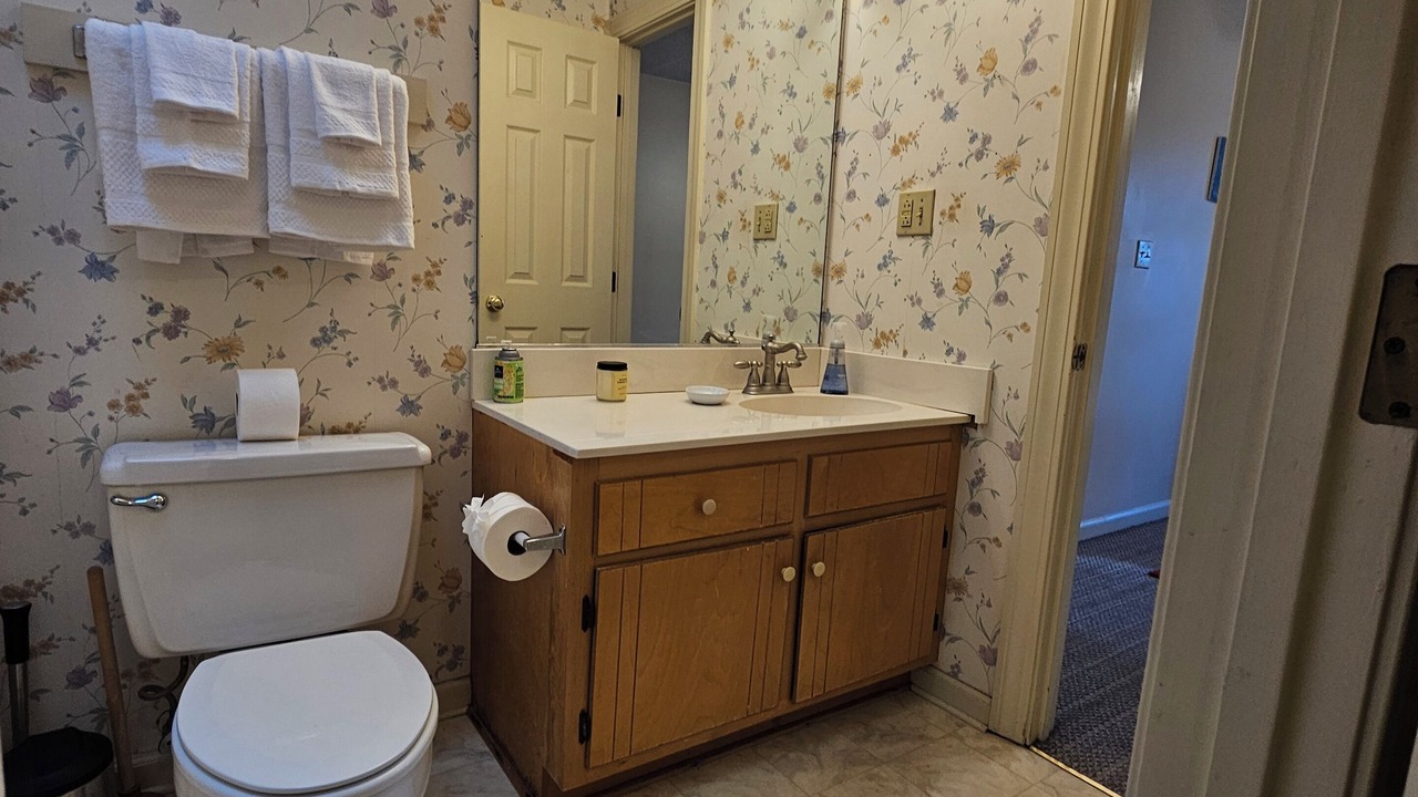 Photo of Bathroom in Midtown
