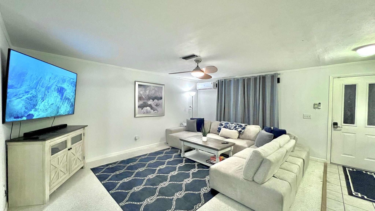 Photo of Livingroom in Arlington