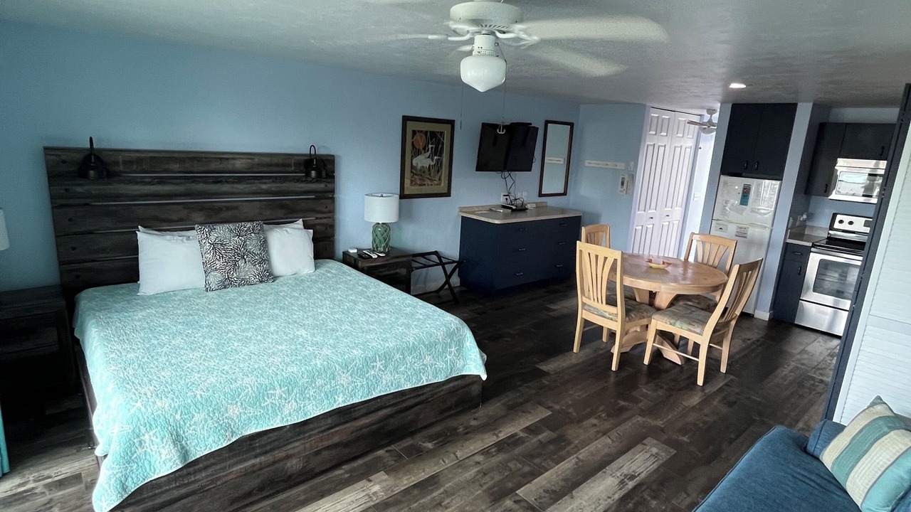 Photo of Bedroom in Cedar Key