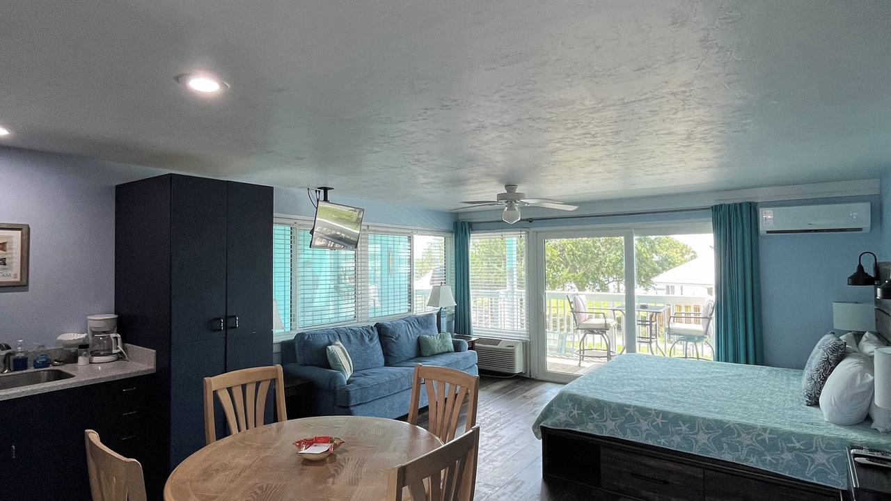 Photo of Livingroom in Cedar Key