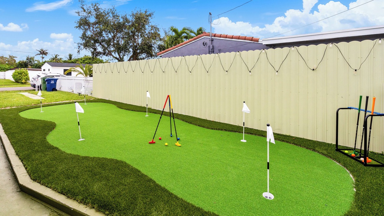 Photo of Outdoor in Hallandale Beach