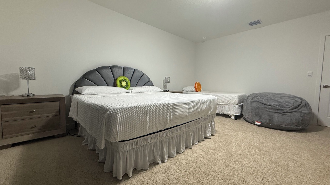 Photo of Bedroom in Homestead