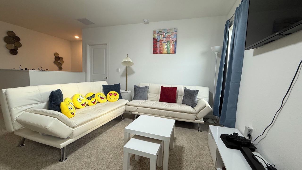 Photo of Livingroom in Homestead