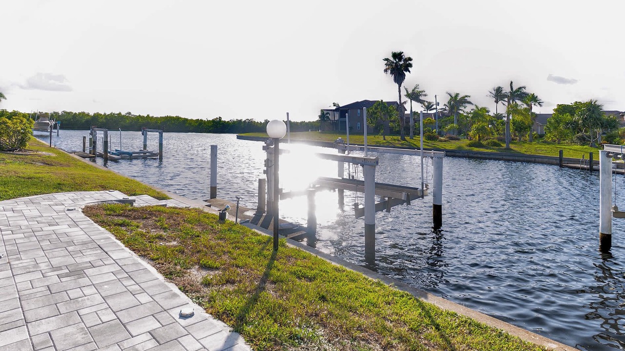 Photo of Others in Burnt Store Isles