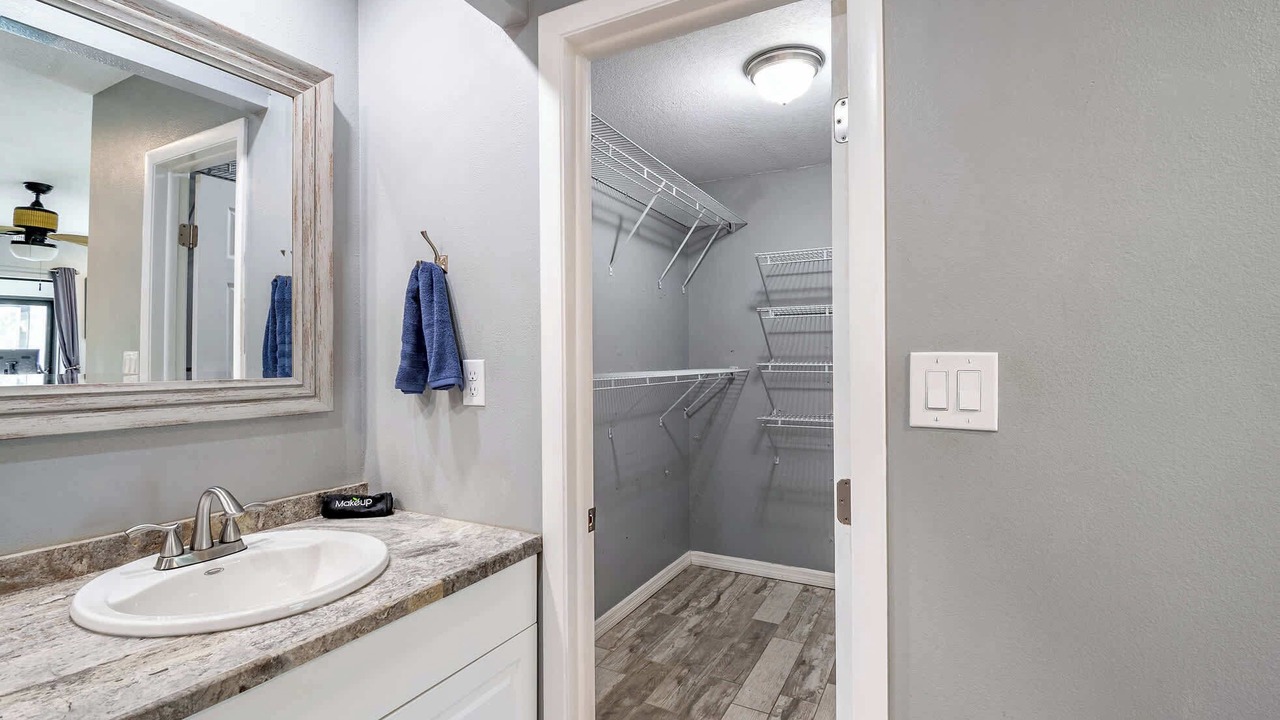 Photo of Bathroom in Burnt Store Isles