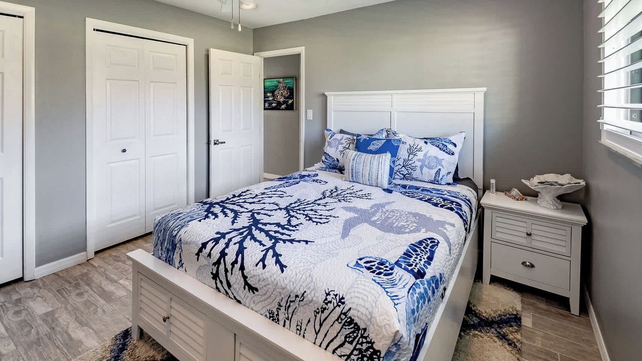 Photo of Bedroom in Burnt Store Isles