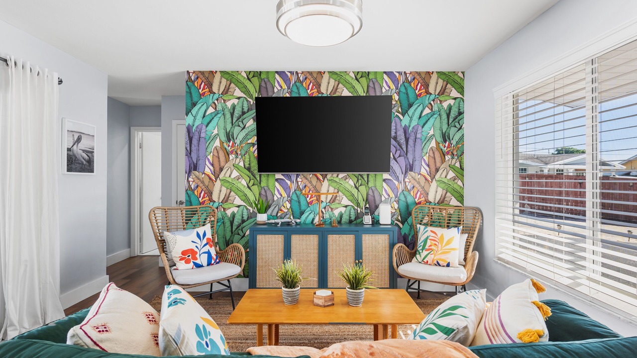 Photo of Livingroom in Survey Creek
