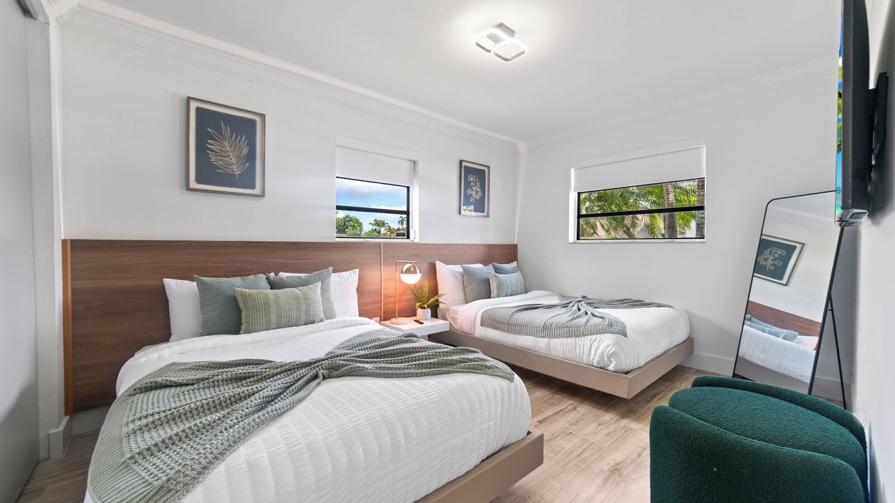 Photo of Bedroom in The Hammocks