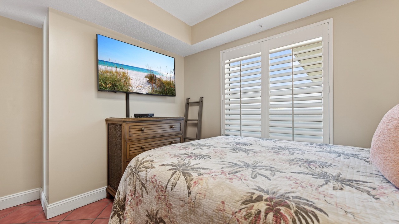Photo of Bedroom in Seawinds Condo