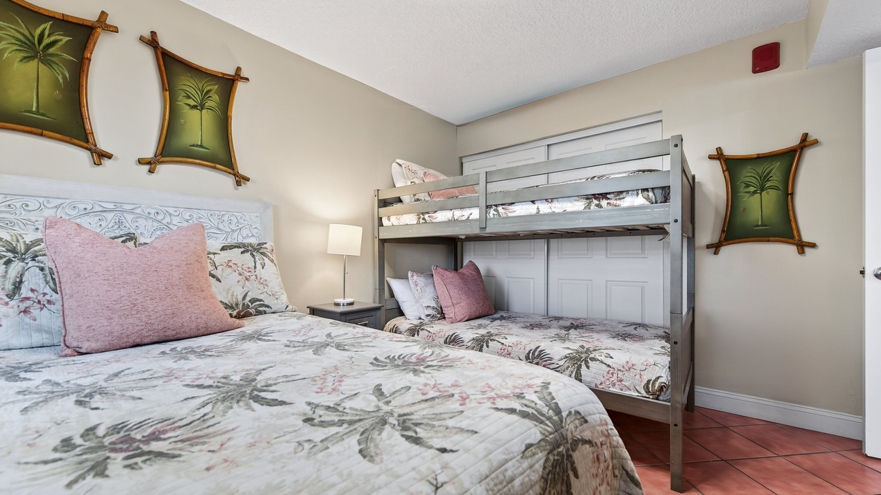 Photo of Bedroom in Seawinds Condo