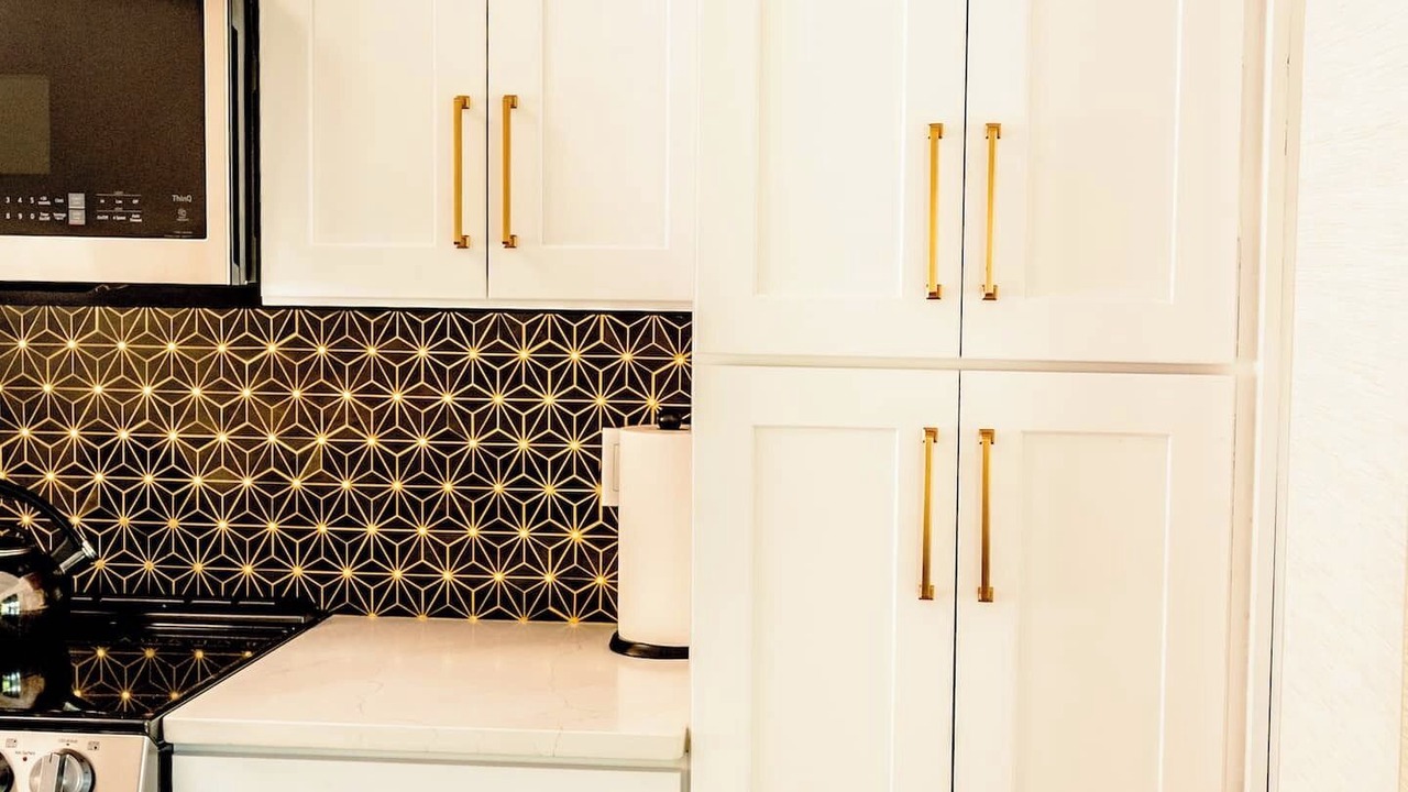 Photo of Kitchen in Lauderdale Isles