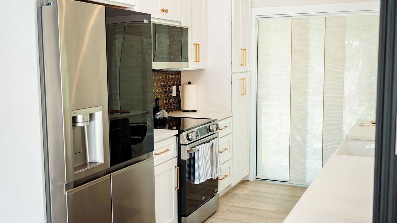 Photo of Kitchen in Lauderdale Isles