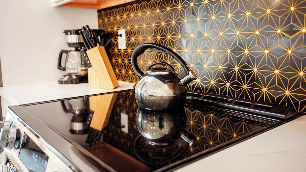 Photo of Kitchen in Lauderdale Isles