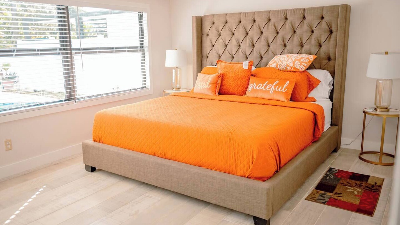 Photo of Bedroom in Lauderdale Isles
