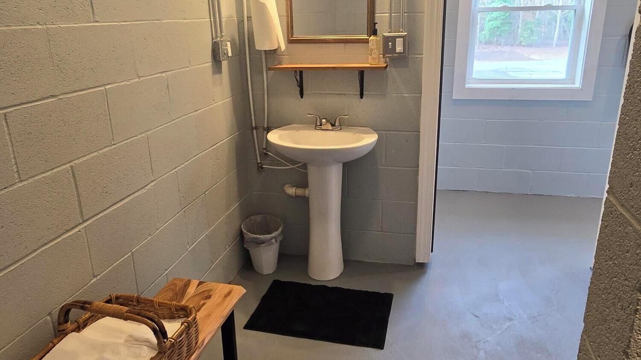 Photo of Bathroom in Caroleen