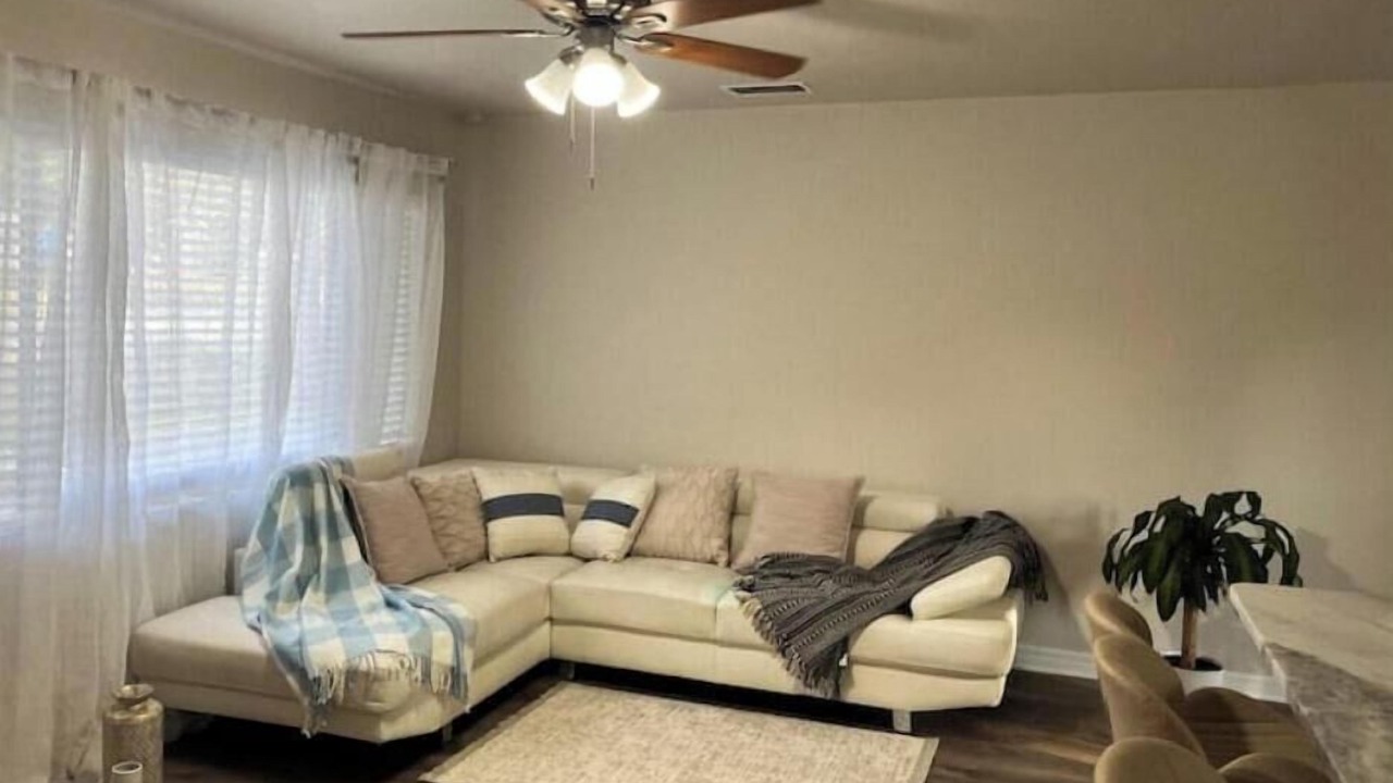 Photo of Livingroom in Old Seminole Heights