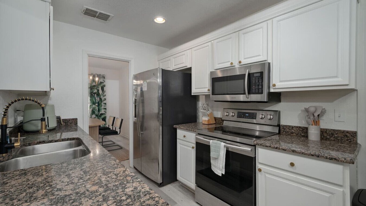 Photo of Kitchen in Auburndale