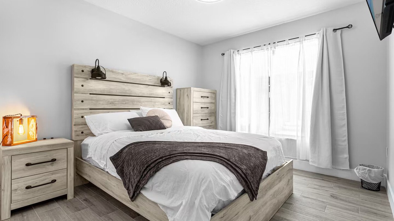 Photo of Bedroom in Thousand Oaks