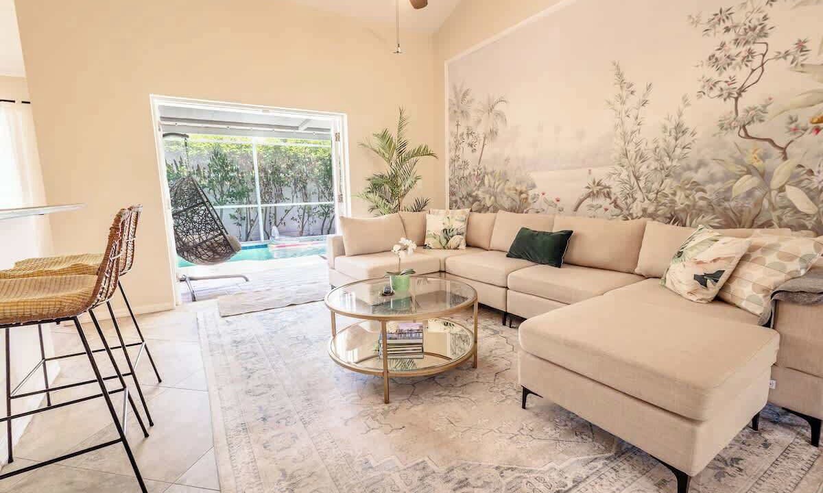 Photo of Livingroom in Valrico