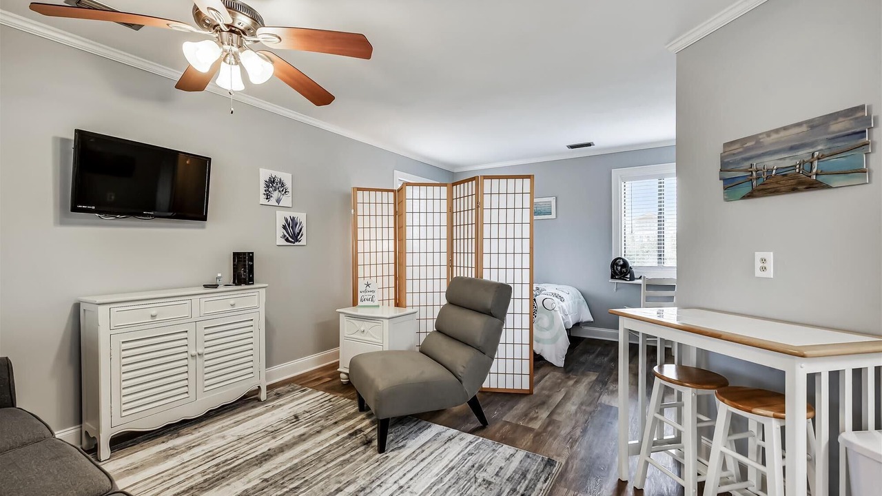 Photo of Bedroom in Holiday Beach