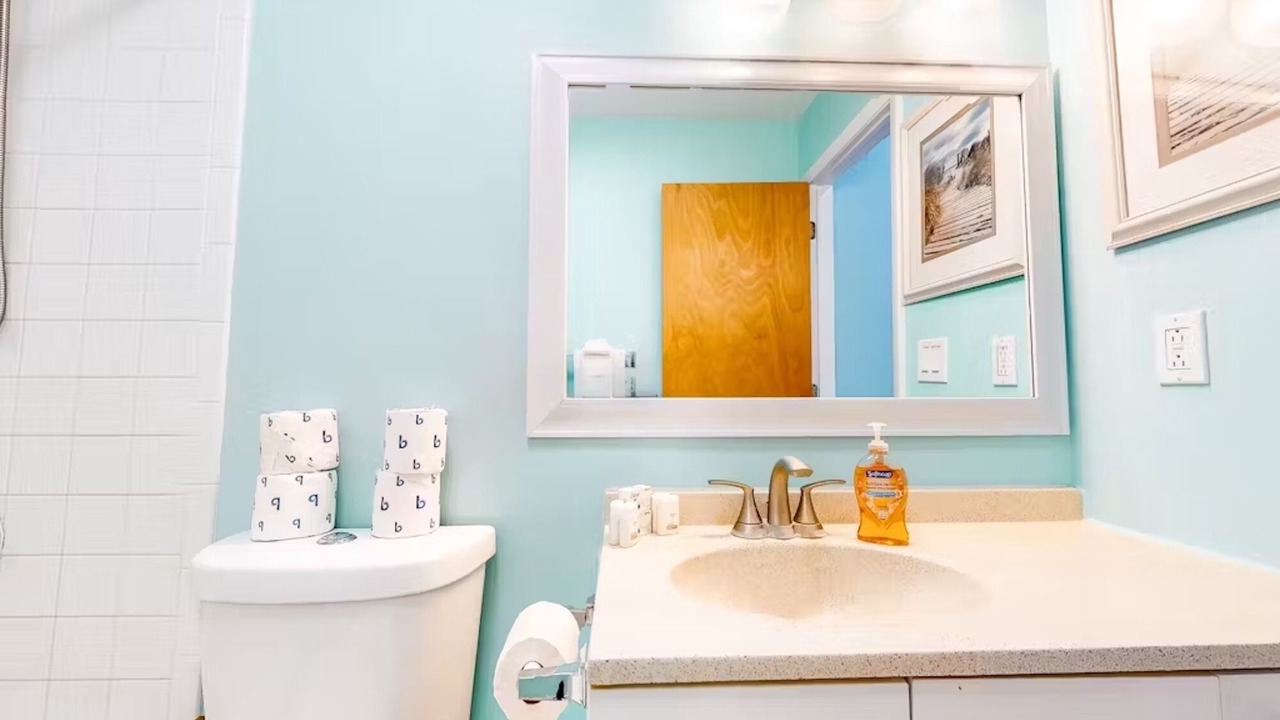 Photo of Bathroom in Historic Seaport
