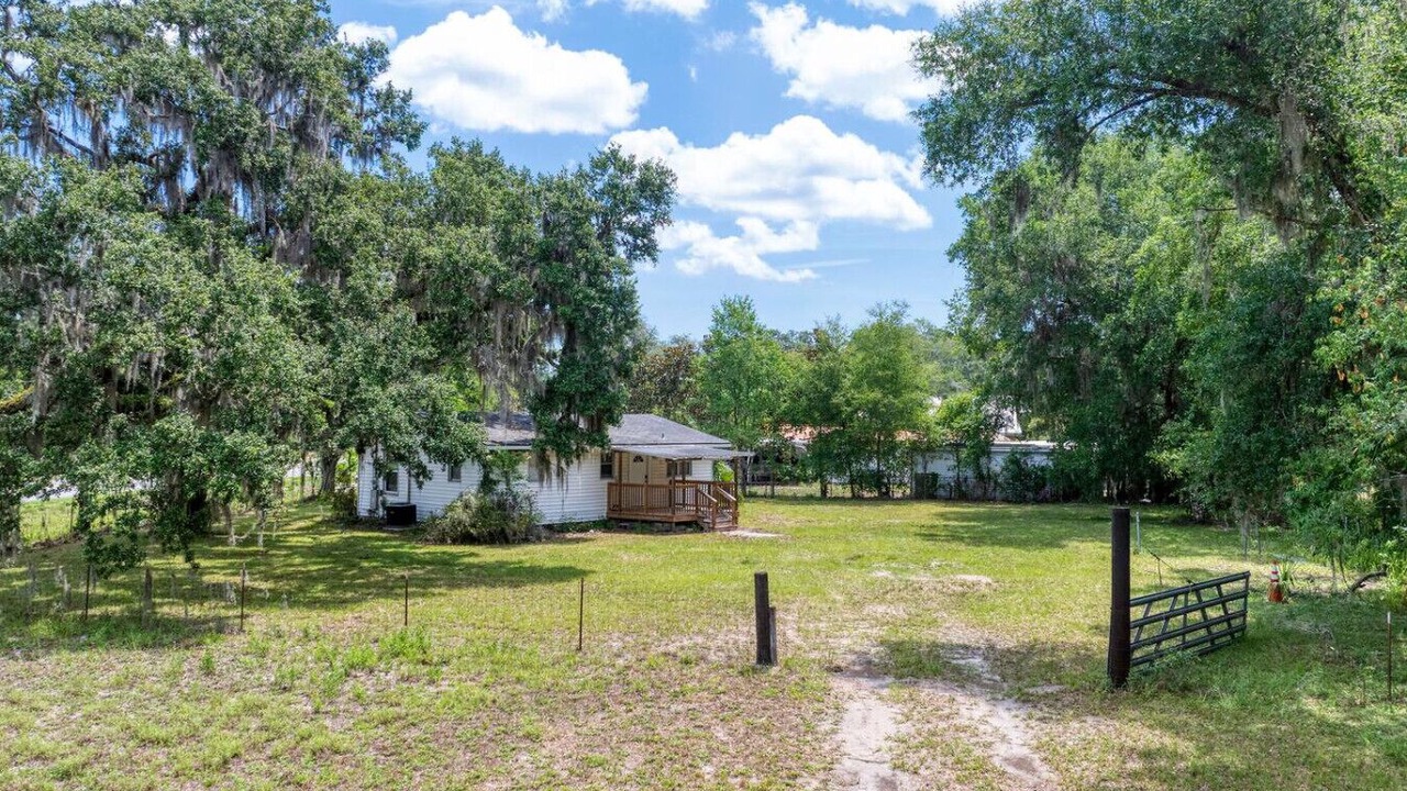 Photo of Outdoor in Astor