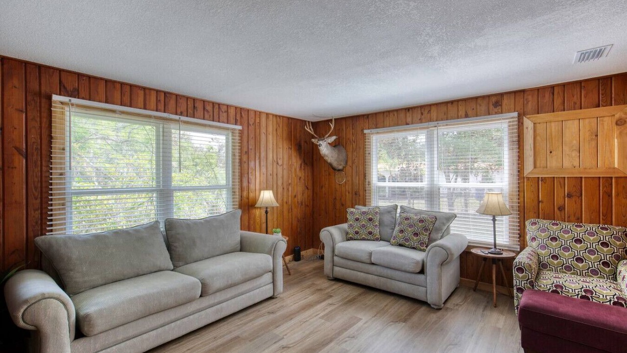 Photo of Livingroom in Astor