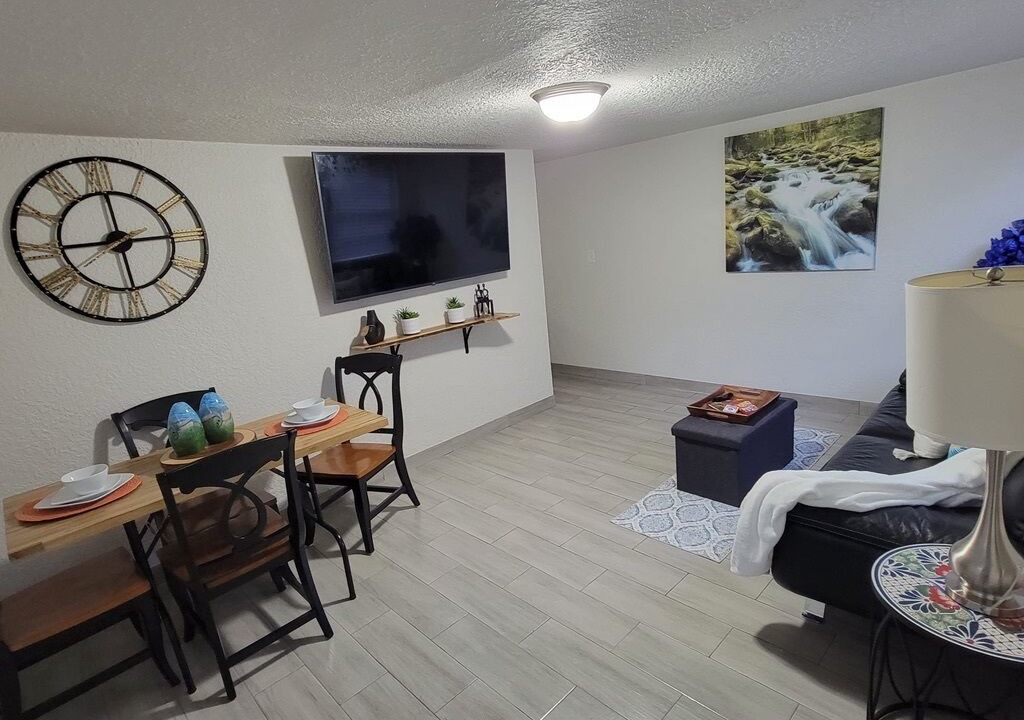 Photo of Livingroom in Babson Park
