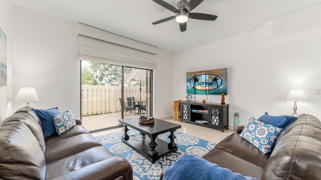 Photo of Livingroom in Bella Vista