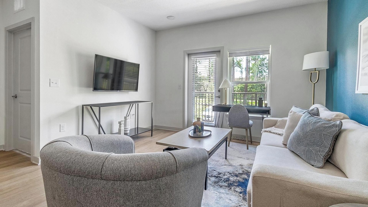 Photo of Livingroom in Jacksonville