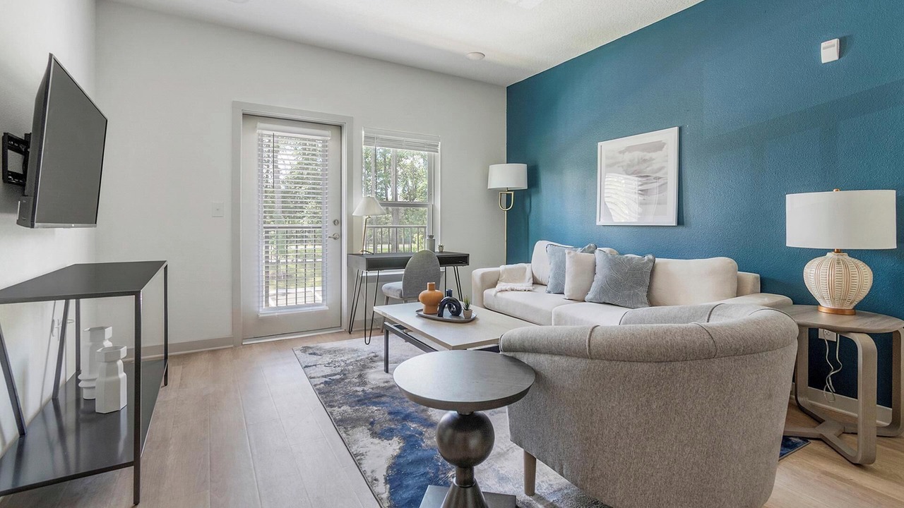 Photo of Livingroom in Jacksonville