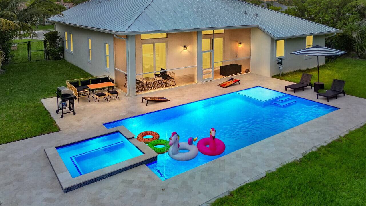 Photo of Outdoor in Greenview Shores