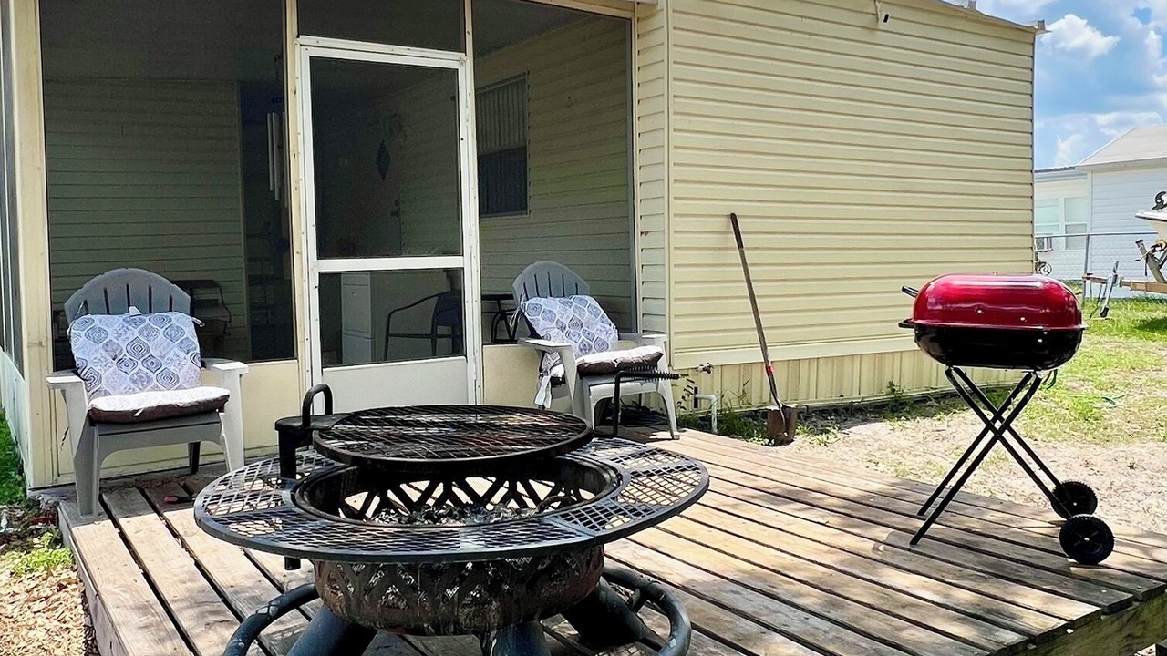 Photo of Patio Balcony in Crooked Lake