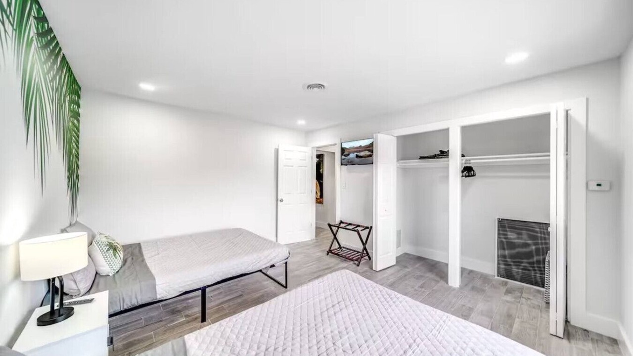 Photo of Bedroom in Coral Ridge