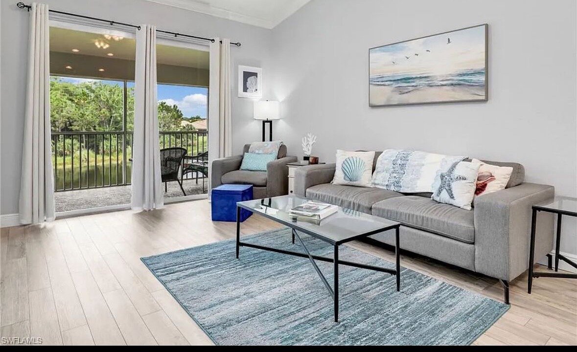 Photo of Livingroom in Estero