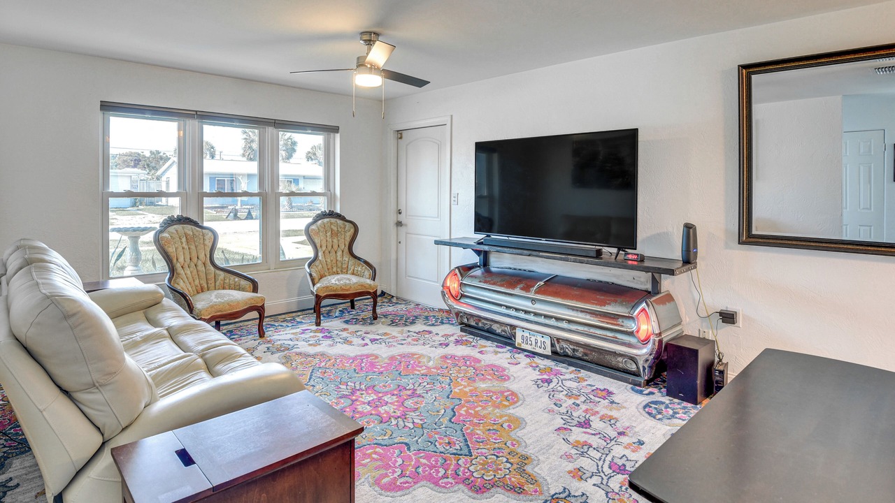 Photo of Livingroom in Ormond Ocean Gard