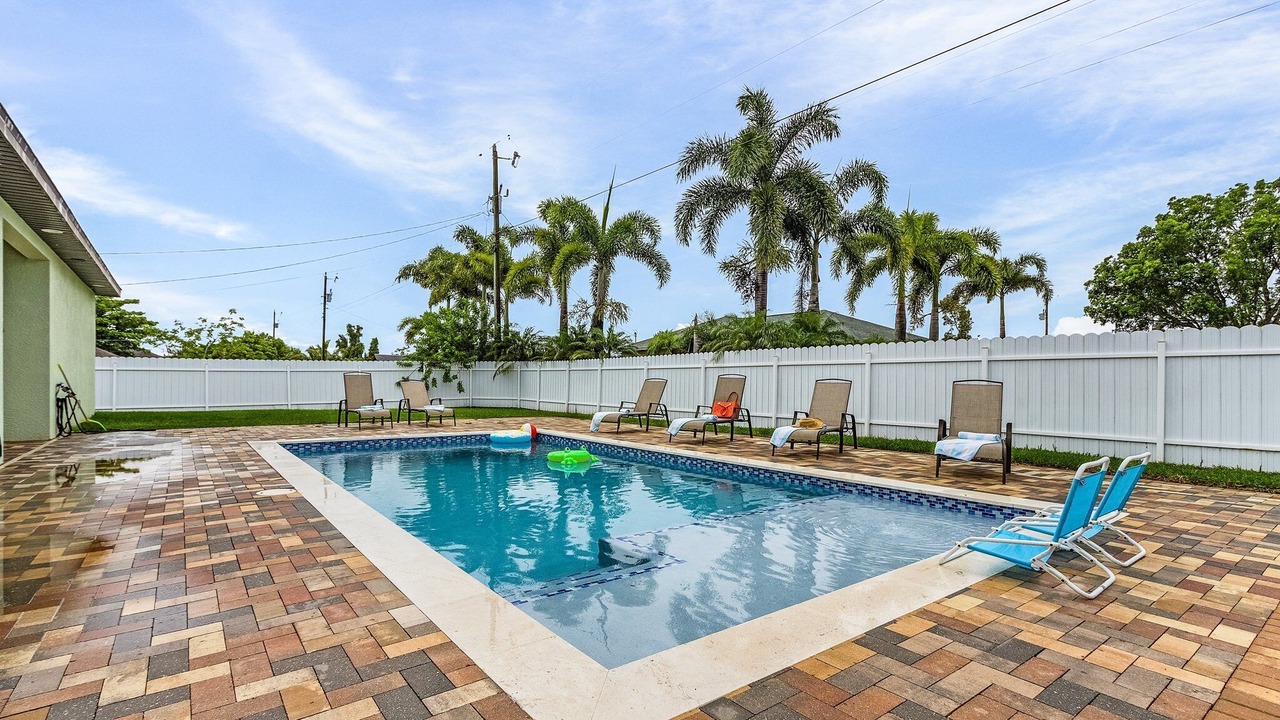 Photo of Outdoor in Mariner