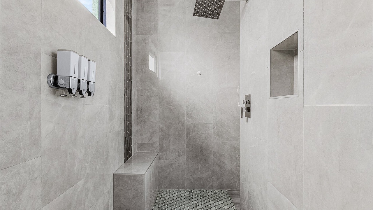 Photo of Bathroom in Mariner