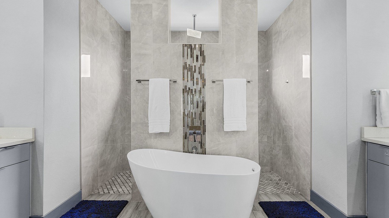 Photo of Bathroom in Mariner