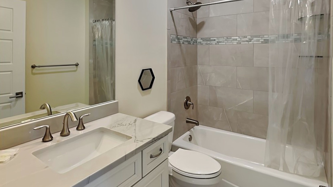 Photo of Bathroom in Painters Walk