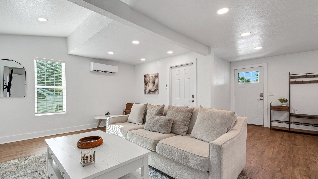 Photo of Livingroom in Lakeland
