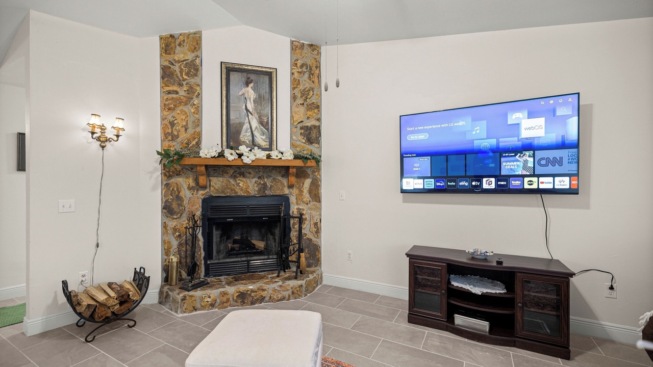 Photo of Livingroom in Williston Highlands