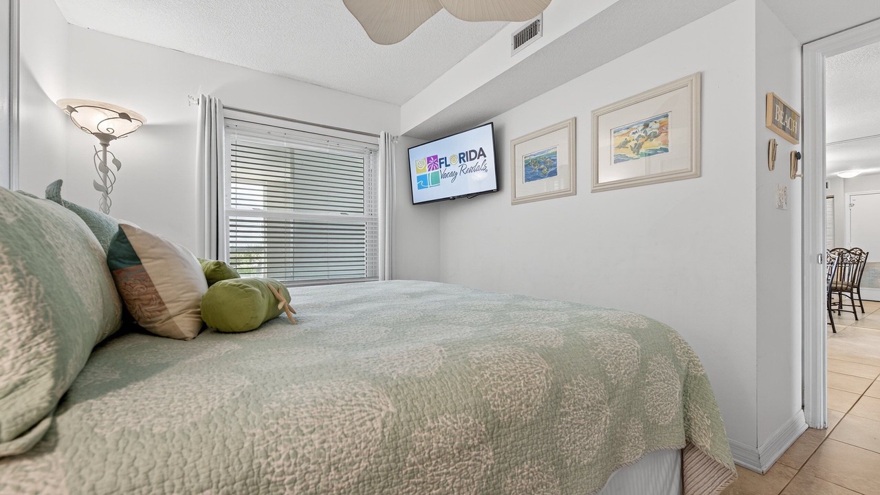 Photo of Bedroom in Seawinds Condo