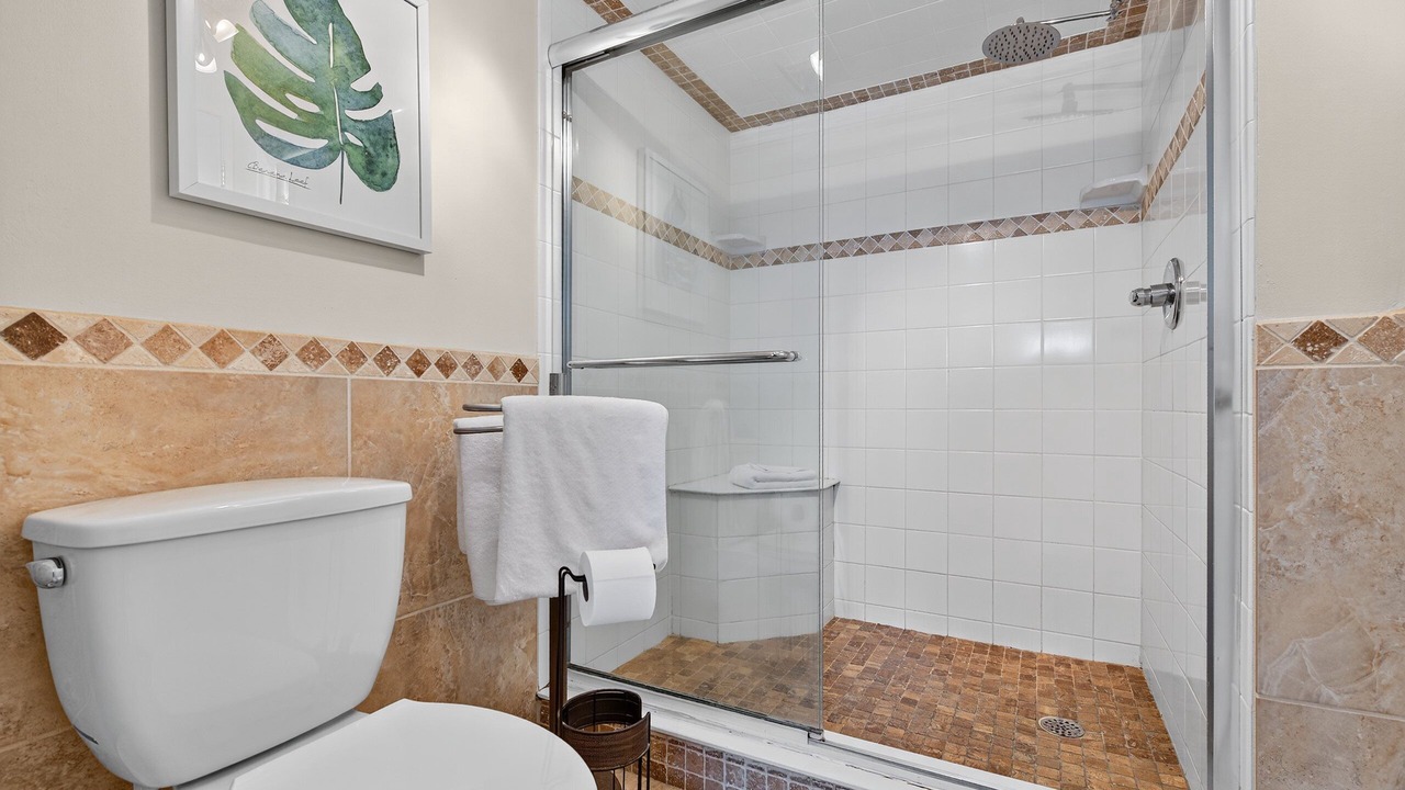 Photo of Bathroom in Seawinds Condo