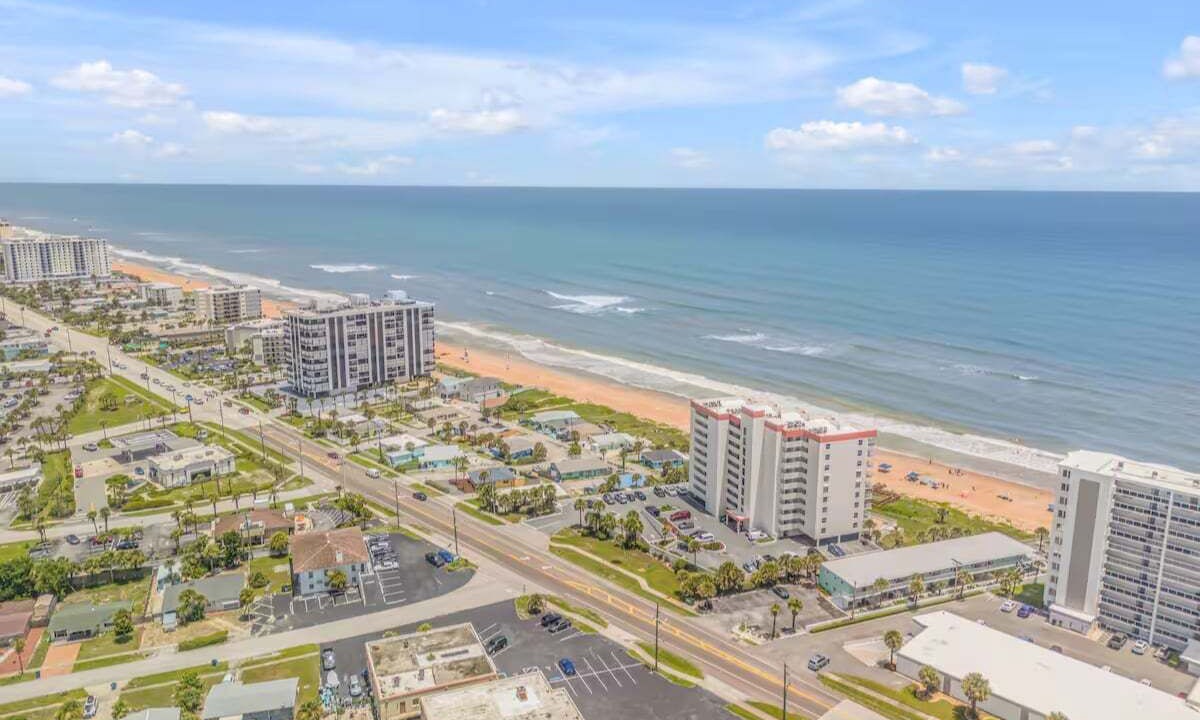 Photo of Outdoor in Seawinds Condo