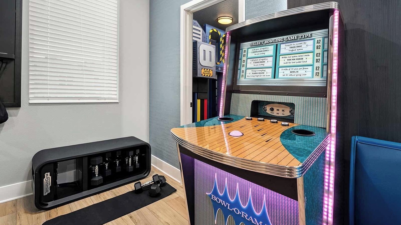 Photo of Bedroom in Florida Center