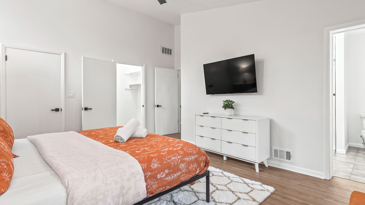 Photo of Bedroom in Buckhead